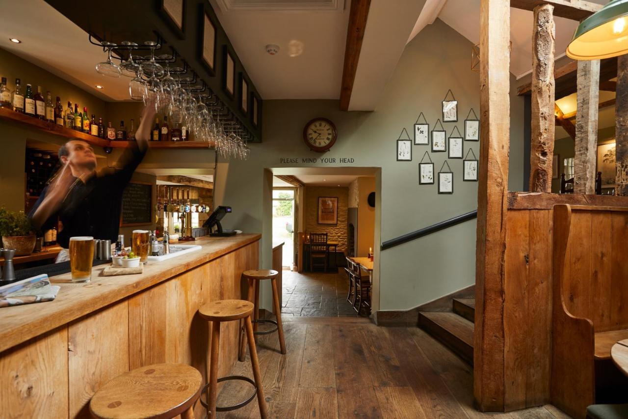 Hotel The Kingham Plough Esterno foto