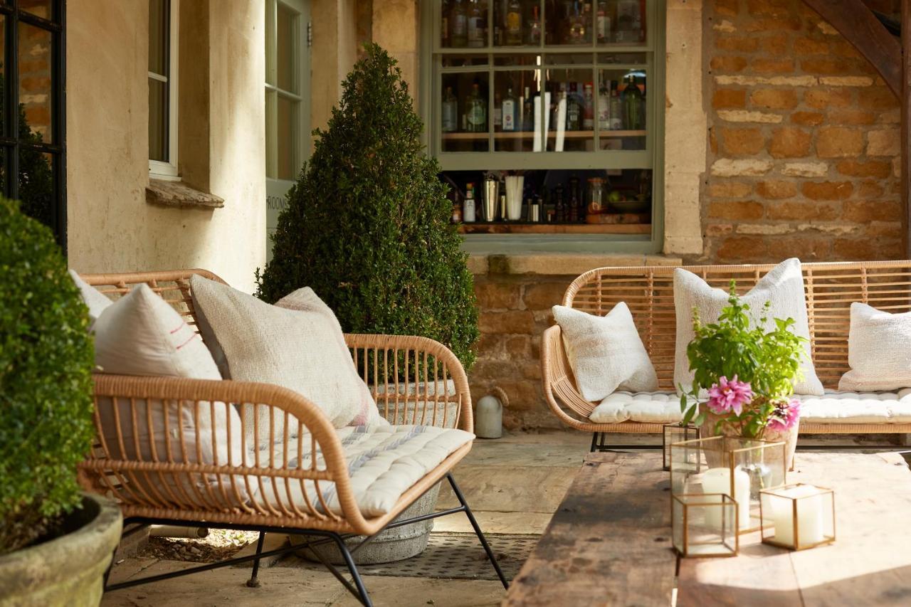 Hotel The Kingham Plough Esterno foto