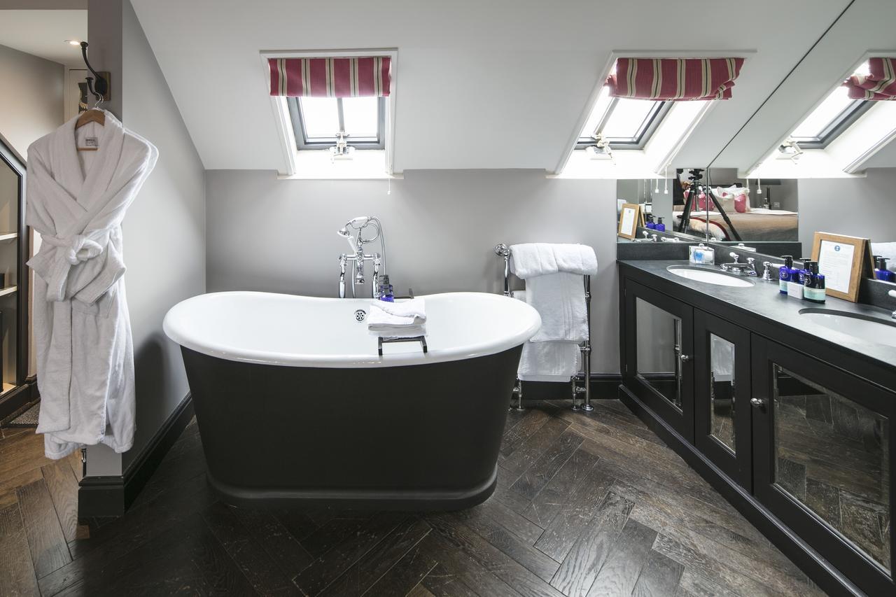 Hotel The Kingham Plough Esterno foto